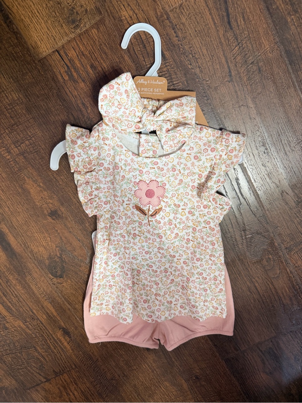 🌸Bon Bebe Pink Floral Top & Shorts with Matching Headband🌸